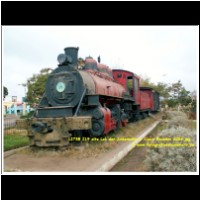 12735 219 alte Lok der Andenbahn in Alausi Ecuador 2006.jpg